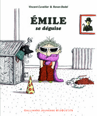 A65114_5_emile se deguise_COUV.indd