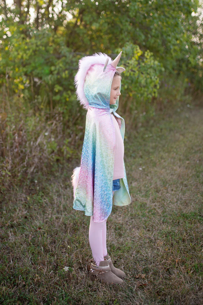 CAPE-DRAGON-LICORNE-REVERSIBLE-ARC-EN-CIEL